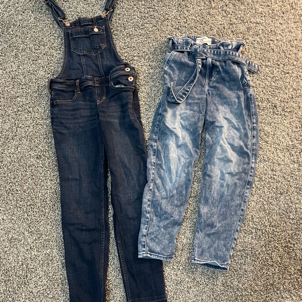 Abercrombie Kids denim Overalls and mom Jeans Set size 9/10